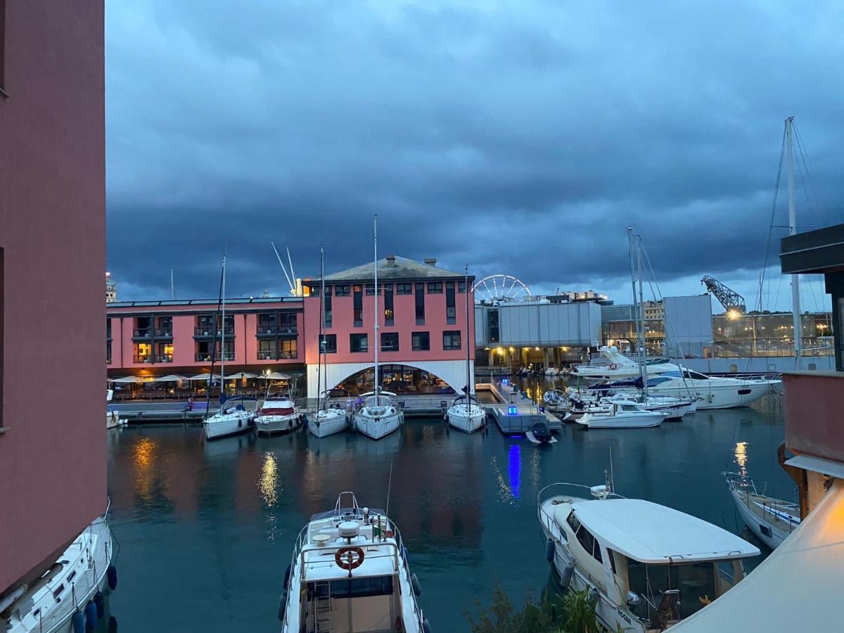 Ferienwohnung Le Finestre Sull'Acquario Genua Exterior foto